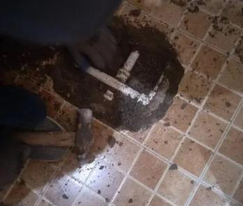 丹江口卫生间漏水维修公司为您分享下卫生间渗水如何处理及注意事项