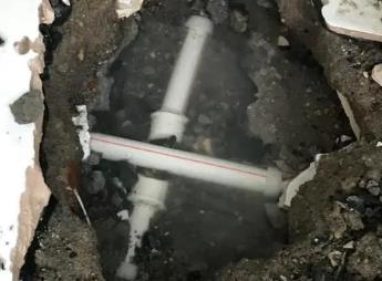 丹江口阳台漏水维修公司为您分享楼上楼下漏水怎么处理